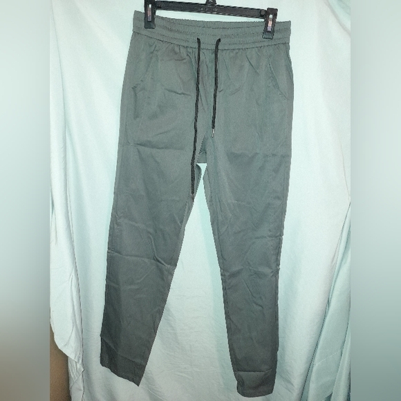Manfinity Joggers - Picture 2 of 8